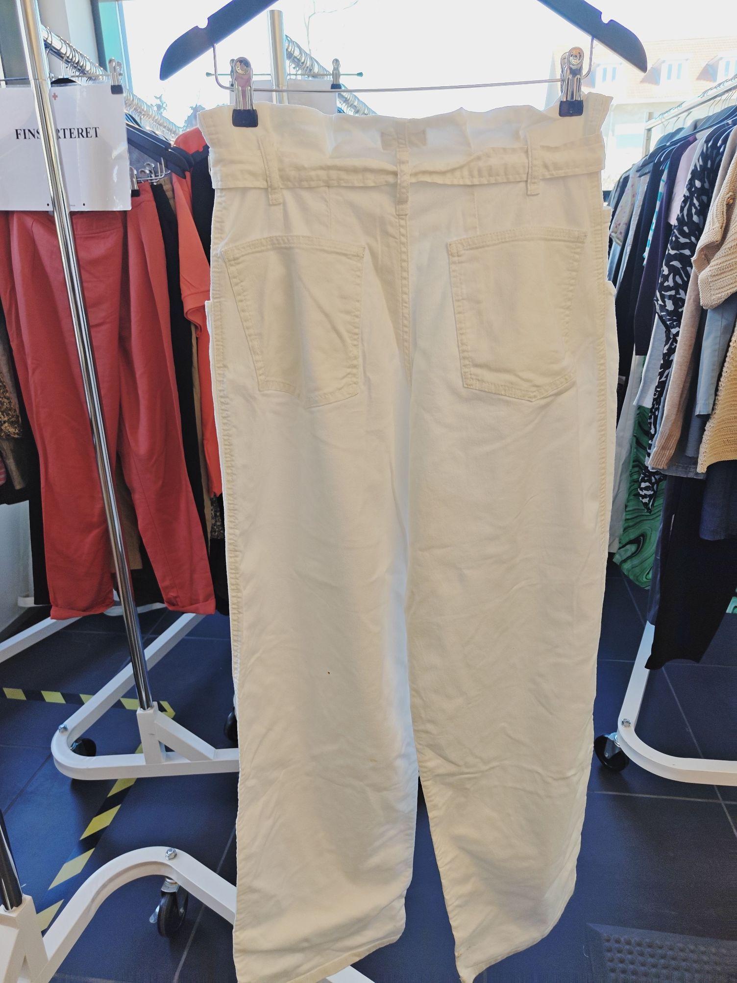 Baum und Pferdgarten Bukser